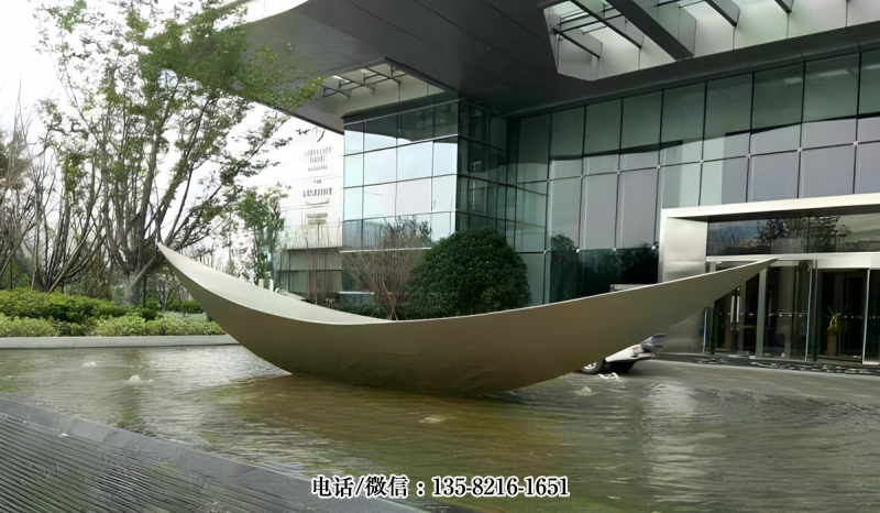 園林水景抽象不銹鋼小船景觀雕塑 園林水景抽象不銹鋼小船景觀雕塑