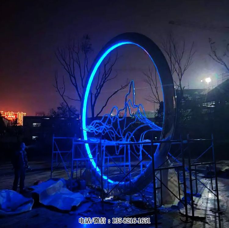 不銹鋼發(fā)光圓環(huán)景觀雕塑 不銹鋼發(fā)光圓環(huán)景觀雕塑