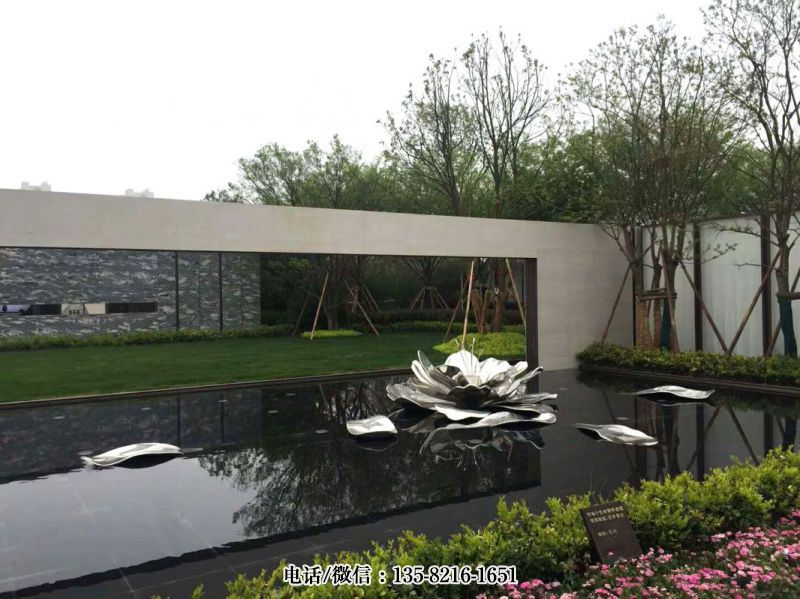 地產(chǎn)園林不銹鋼鏡面蓮花水景裝飾雕塑 地產(chǎn)園林不銹鋼鏡面蓮花水景裝飾雕塑
